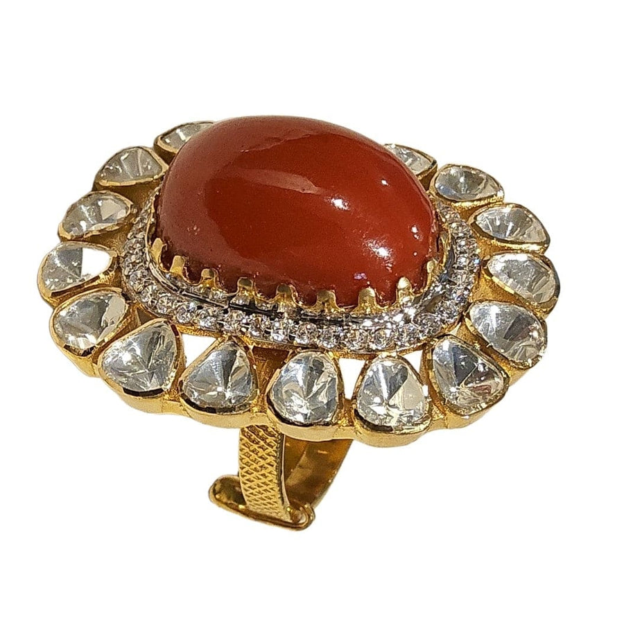 Nayari Golden Ring Elegance