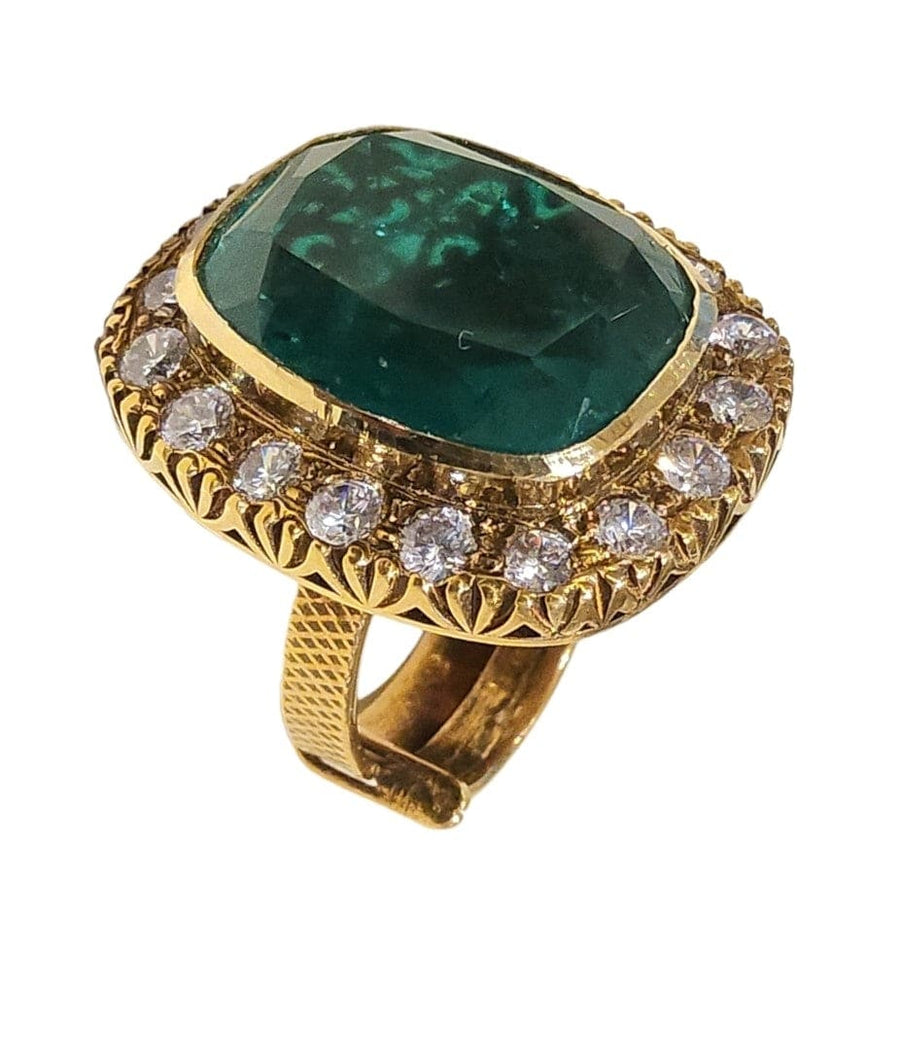 Golden Ring Elegance