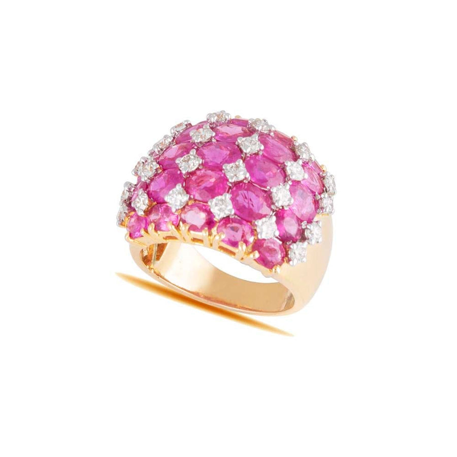Glorious Ring Studded With Diamond and Single Type Colorstone